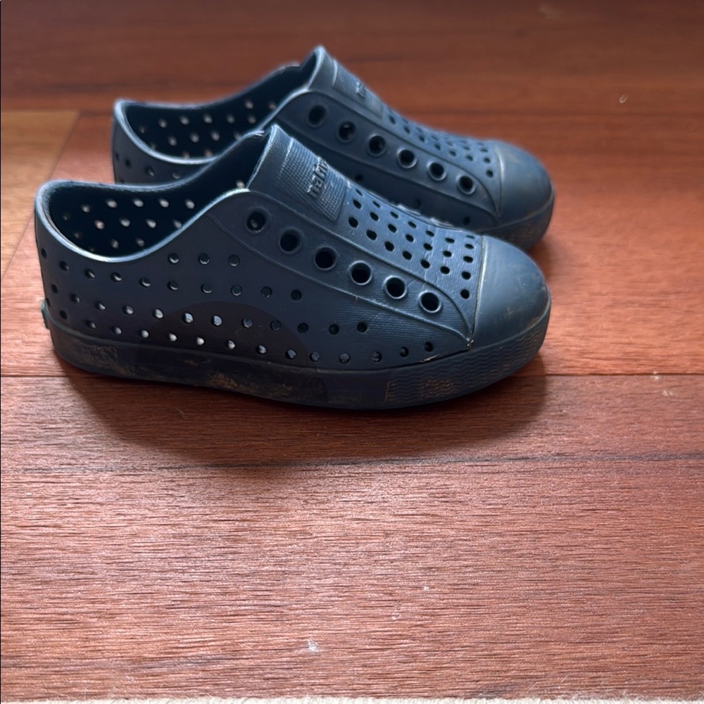 Native Kids Water Shoes - Navy